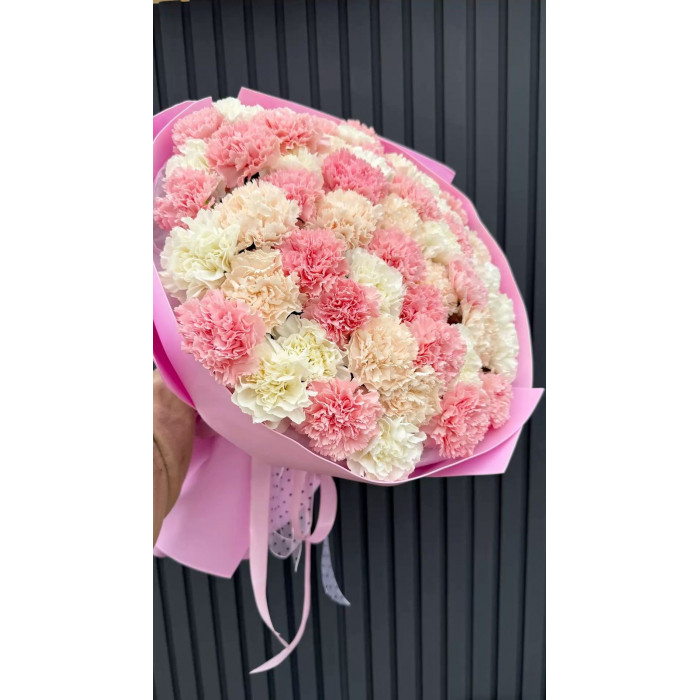 Диантусы в Каскелене