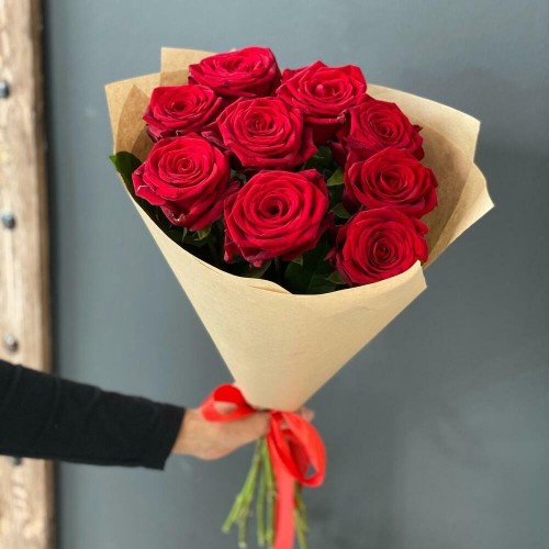 Купить на заказ Букет из 9 красных роз с доставкой в Каскелене